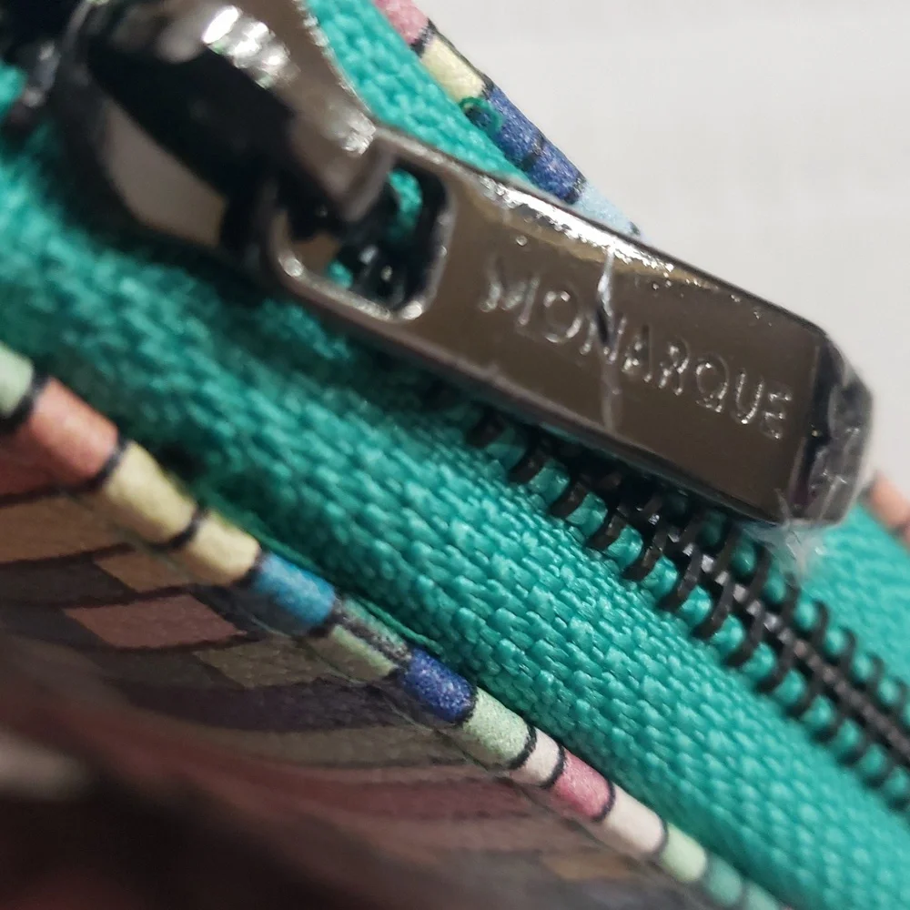 MONARQUE WRISTLET WALLET SIGNATURE COLLECTION/FRANK LLOYD WRIGHT SAGUARO SUNRISE - Picture 3 of 9